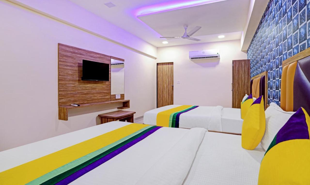 Itsy Hotels Rk Palace Vadodara Exterior foto